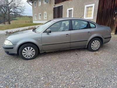 Gebraucht VW Passat Trendline 101 PS (74 kW) 2002 Kombi