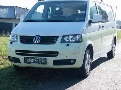 Gebraucht VW T5 174 PS (127 kW) 2005 Grün Van