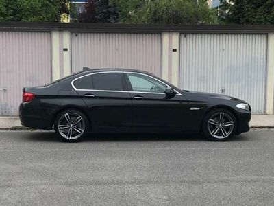 gebraucht BMW 520 BLACK EDITION