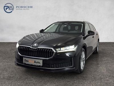 Schwarz metallic Gebraucht 2024 Skoda Superb Selection Kombi | € 38.990 (Teuer)