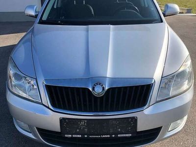 gebraucht Skoda Octavia OctaviaCombi 20 Elegance TDI PD DPF Elegance