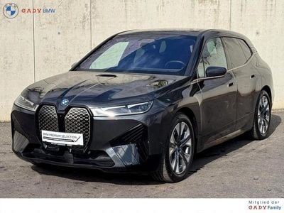 Sophistograu brillanteffekt Gebraucht 2021 BMW iX SUV | € 45.440 (Fairer Preis)