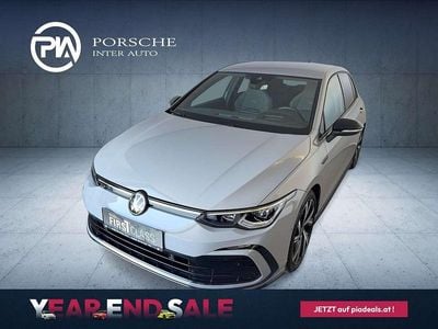Mittelgrau normal Gebraucht 2024 VW Golf VIII R-line Limousine | € 30.980 (Fairer Preis)