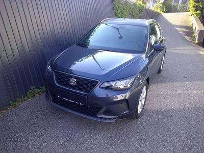 Dunkelgrau metallic Gebraucht 2024 Seat Arona FR SUV | € 26.375