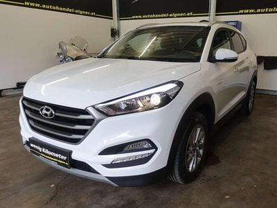 Gebraucht Hyundai Tucson GO! 116 PS (85 kW) 2016 Weiß SUV