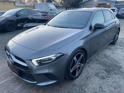 Grau Gebraucht 2019 Mercedes A160 Kleinwagen | € 21.999 (Guter Preis)
