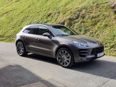 Porsche Macan Turbo