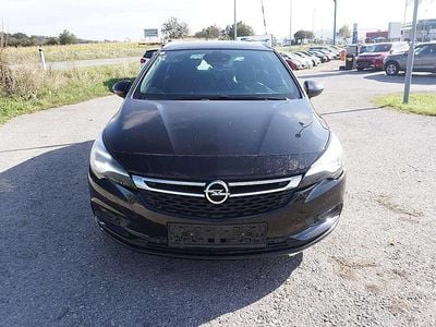 Schwarz Gebraucht 2018 Opel Astra Dynamic Kombi | € 7.290 (Superpreis)