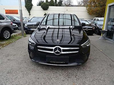Gebraucht Mercedes B180 116 PS (85 kW) 2020 Schwarz Van / Kleinbus