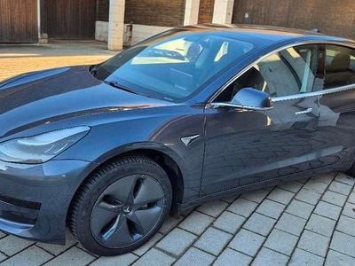Gebraucht 2020 Tesla Model 3 Standard Range Plus Limousine | € 20.900 (Fairer Preis)