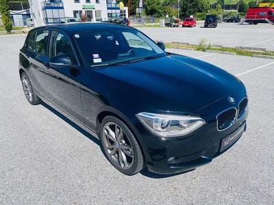 Gebraucht BMW 118 Sport Line 143 PS (105 kW) 2014 Schwarz Kleinwagen