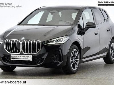 Gebraucht BMW 225 Active Tourer Efficient Dynamics 245 PS (180 kW) 2024 Saphirschwarz Van / Kleinbus