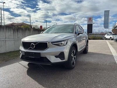 Silber Gebraucht 2025 Volvo XC40 Core SUV | € 33.690 (Superpreis)