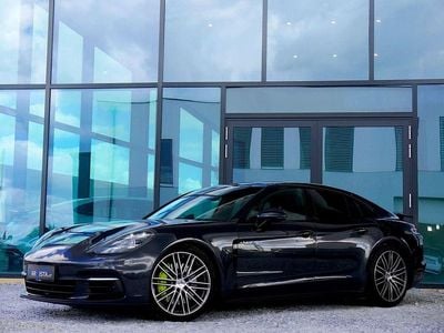 Silber Gebraucht 2018 Porsche Panamera Sport Limousine | € 59.890