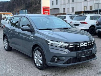 Gebraucht Dacia Sandero Acces 67 PS (49 kW) 2023 Grau Kleinwagen