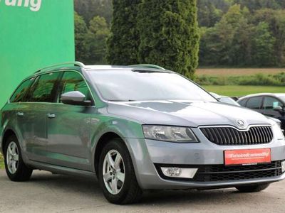 gebraucht Skoda Octavia Combi 1,6 Elegance TDI Green tec