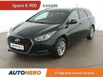 Schwarz Gebraucht 2017 Hyundai i40 Premium Kombi | € 12.990