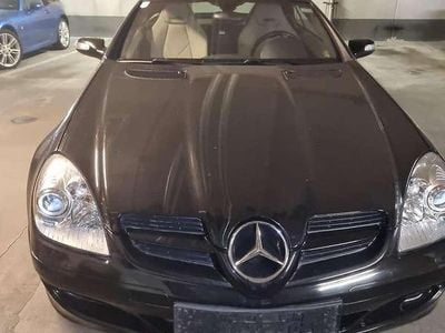 Schwarz Gebraucht 2006 Mercedes SLK200 Cabrio | € 15.000 (Etwas zu teuer)