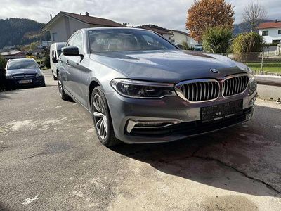 Grau Gebraucht 2017 BMW 530 Luxury Line Limousine | € 26.500 (Fairer Preis)