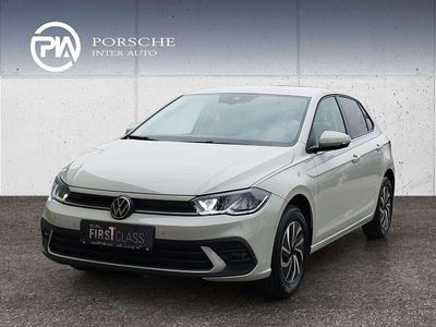 Neu VW Polo 95 PS (69 kW) 2025 Grau Limousine