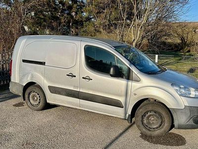 Silber Gebraucht 2010 Peugeot Partner Business-Line Van / Kleinbus | € 4.280