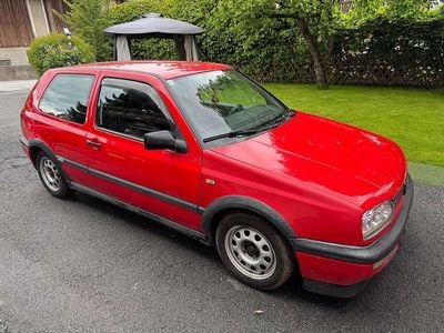 Rot Gebraucht 1996 VW Golf III Edition Limousine | € 1.200