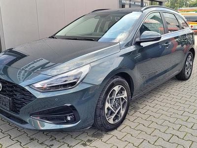 Grün Neu 2025 Hyundai i30 Style Kombi | € 28.463 (Fairer Preis)