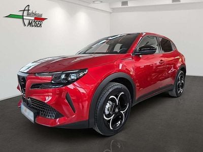 Rot Gebraucht 2025 Alfa Romeo Junior Edizione Speciale SUV | € 29.990 (Fairer Preis)