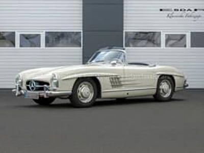 Weiß Gebraucht 1961 Mercedes SL300 Cabrio | € 1.030.000