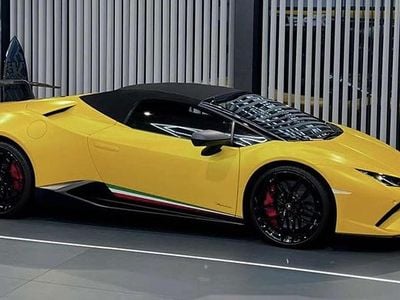 Gelb Gebraucht 2019 Lamborghini Huracán Cabrio | € 412.000