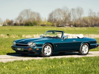 Blau Gebraucht 1994 Jaguar XJS Cabrio | € 49.800