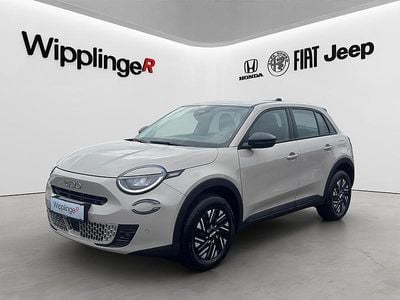 Neu Fiat 600 110 PS (80 kW) 2025 Beige SUV