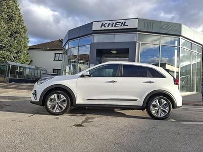 Gebraucht Kia e-Niro Gold 150 kW (204 PS) 2022 Weiß SUV