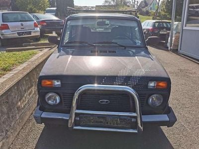 Schwarz Gebraucht 2012 Lada Taiga SUV | € 3.500