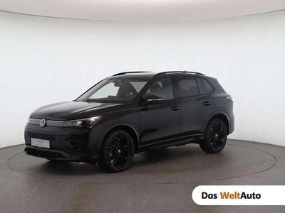 Schwarz metallic Gebraucht 2025 VW Tiguan Sport SUV | € 52.990