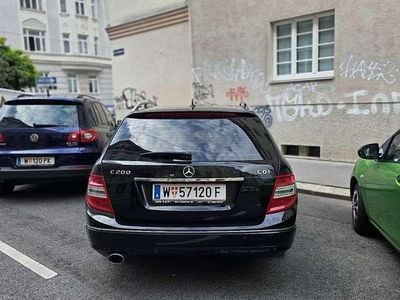 Mercedes C200