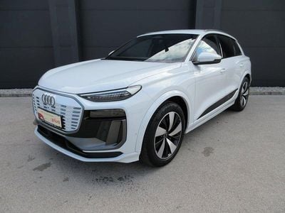 Gebraucht Audi Q6 e-tron 119 kW (163 PS) 2025 Weiss  metallic SUV