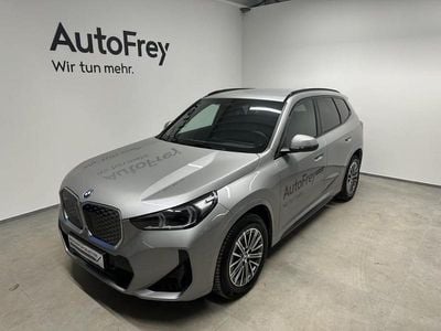 Gebraucht BMW iX1 M Sport 150 kW (204 PS) 2026 Spacesilber SUV