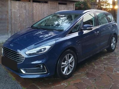 Blau Gebraucht 2020 Ford S-MAX Titanium Van / Kleinbus | € 27.000 (Teuer)