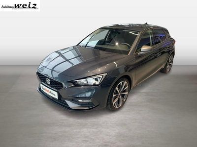 Dunkelgrau metallicperleffekt Gebraucht 2020 Seat Leon FR | € 19.900 (Guter Preis)