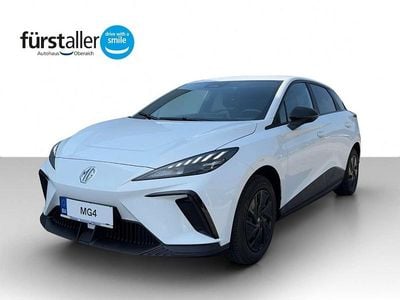 Gebraucht MG MG4 EV Comfort 150 kW (204 PS) 2023 Weiß Kleinwagen