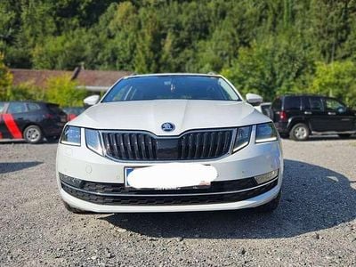 Weiß Gebraucht 2019 Skoda Octavia Kombi | € 19.150 (Fairer Preis)