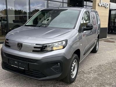 Grau Neu 2025 Peugeot Partner S Van / Kleinbus | € 41.490