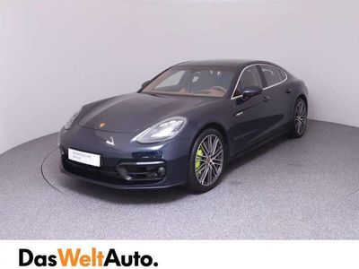 Porsche Panamera 4S