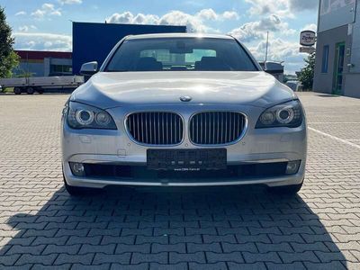 BMW 740