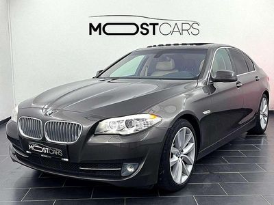 Braun Gebraucht 2011 BMW 550 Sport Line Limousine | € 24.990