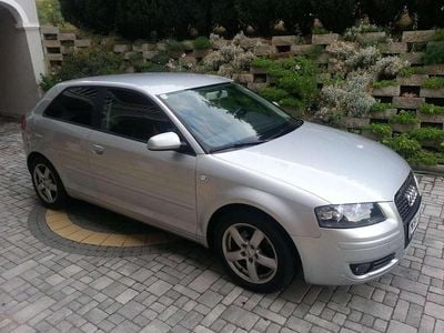 Silber Gebraucht 2008 Audi A3 Ambition Limousine | € 3.700