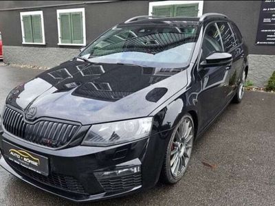 gebraucht Skoda Octavia Combi RS 20 TDI Green tec DSG