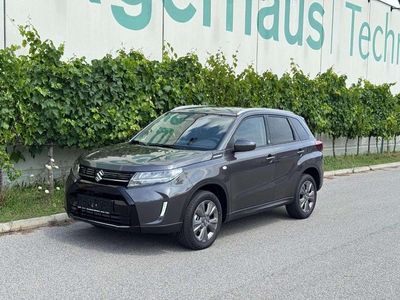 Silber Neu 2025 Suzuki Vitara SUV | € 25.900 (Fairer Preis)
