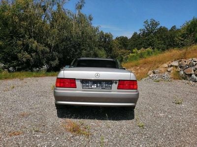 Silber Gebraucht 1993 Mercedes SL280 Cabrio | € 11.700